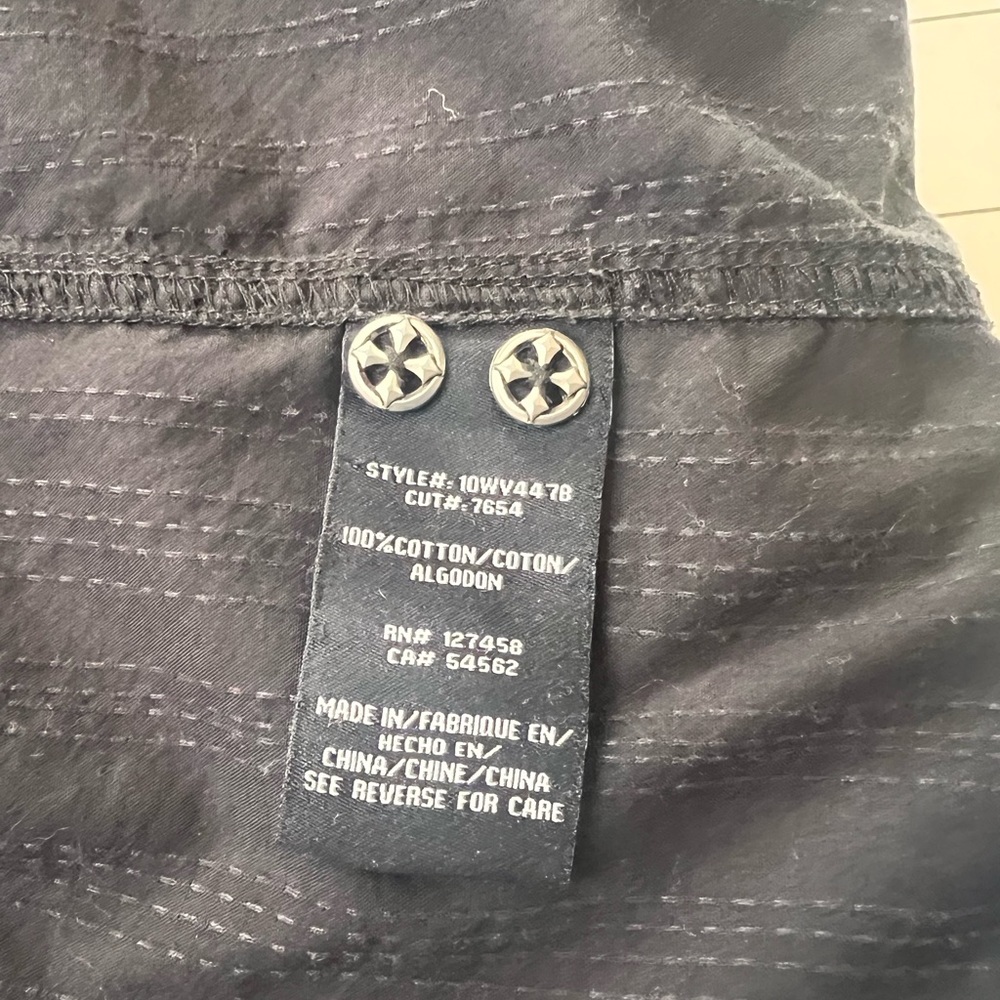 Affliction button down XL - Picture 4 of 4